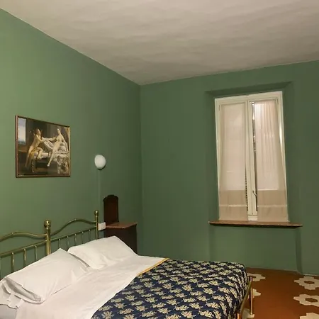 Leon Doro Hotel
