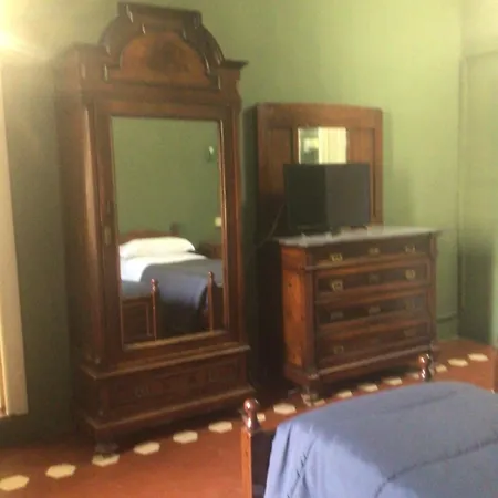 Hotel Leon Doro *